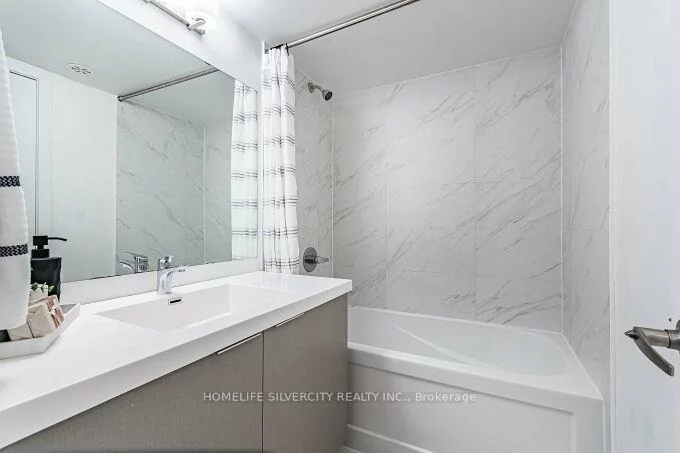 3058, Sixth, 1008 - GO Glenorchy, Oakville