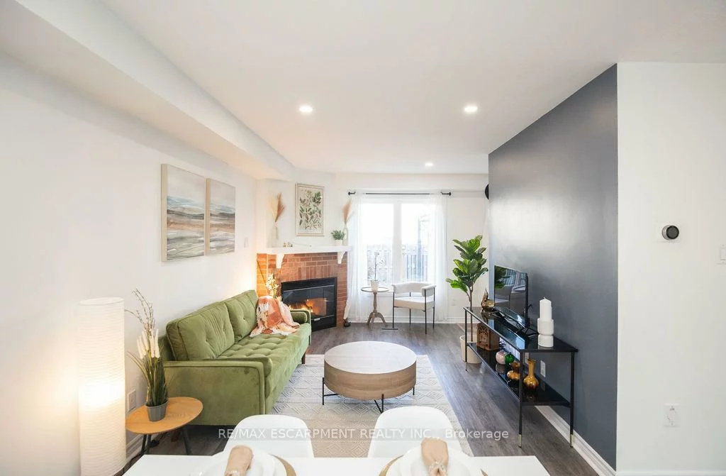 2350, Grand Ravine, 1015 - RO River Oaks, Oakville