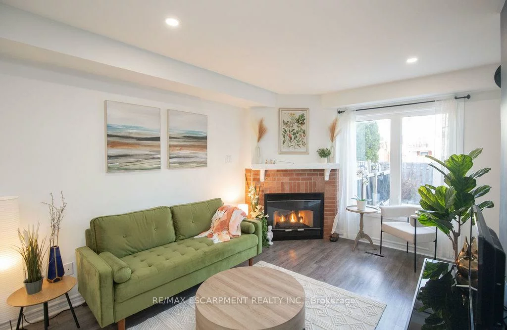 2350, Grand Ravine, 1015 - RO River Oaks, Oakville