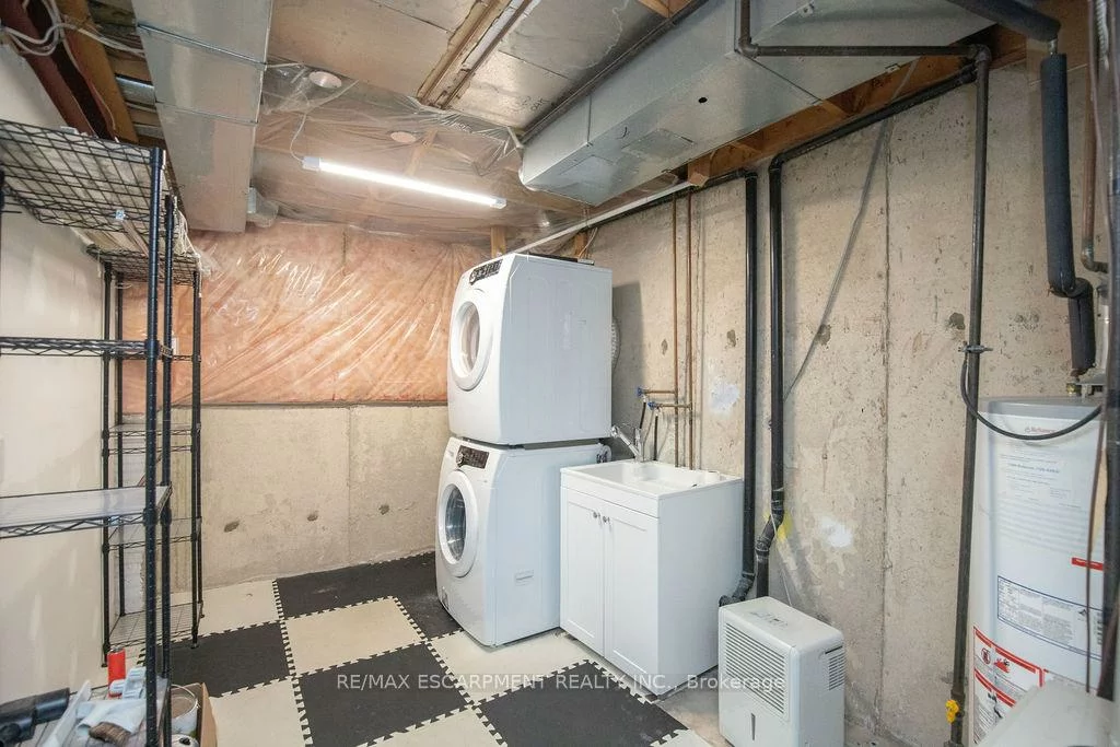 2350, Grand Ravine, 1015 - RO River Oaks, Oakville