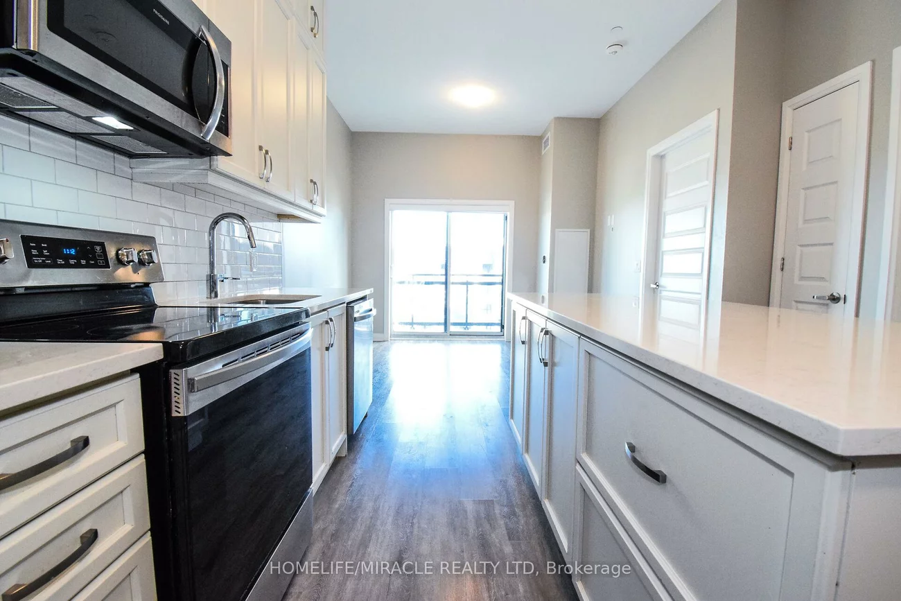 102, Grovewood, 1008 - GO Glenorchy, Oakville