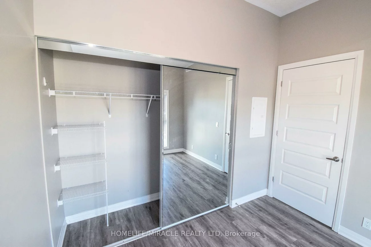 102, Grovewood, 1008 - GO Glenorchy, Oakville