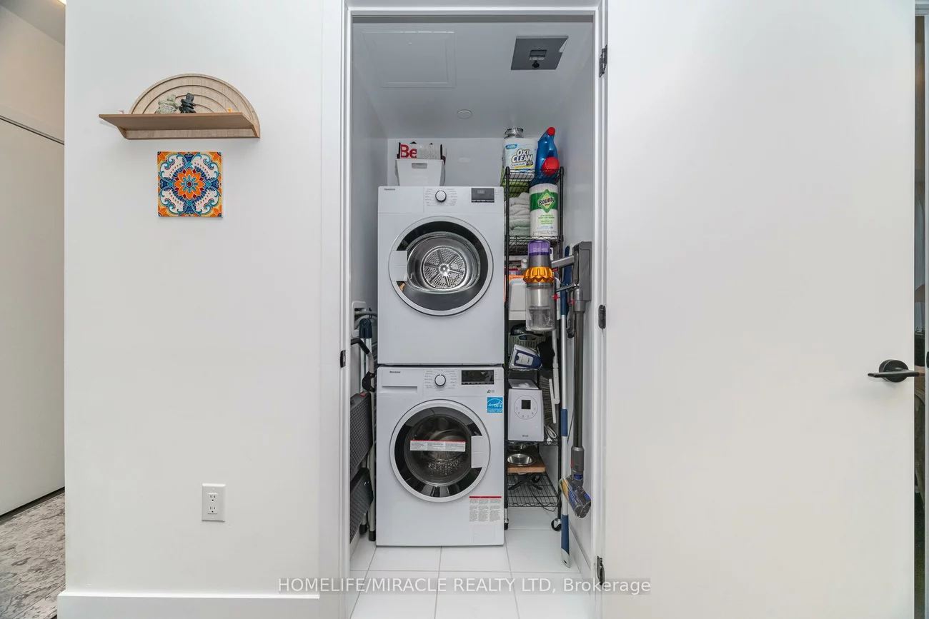 2450, Old Bronte, 1019 - WM Westmount, Oakville