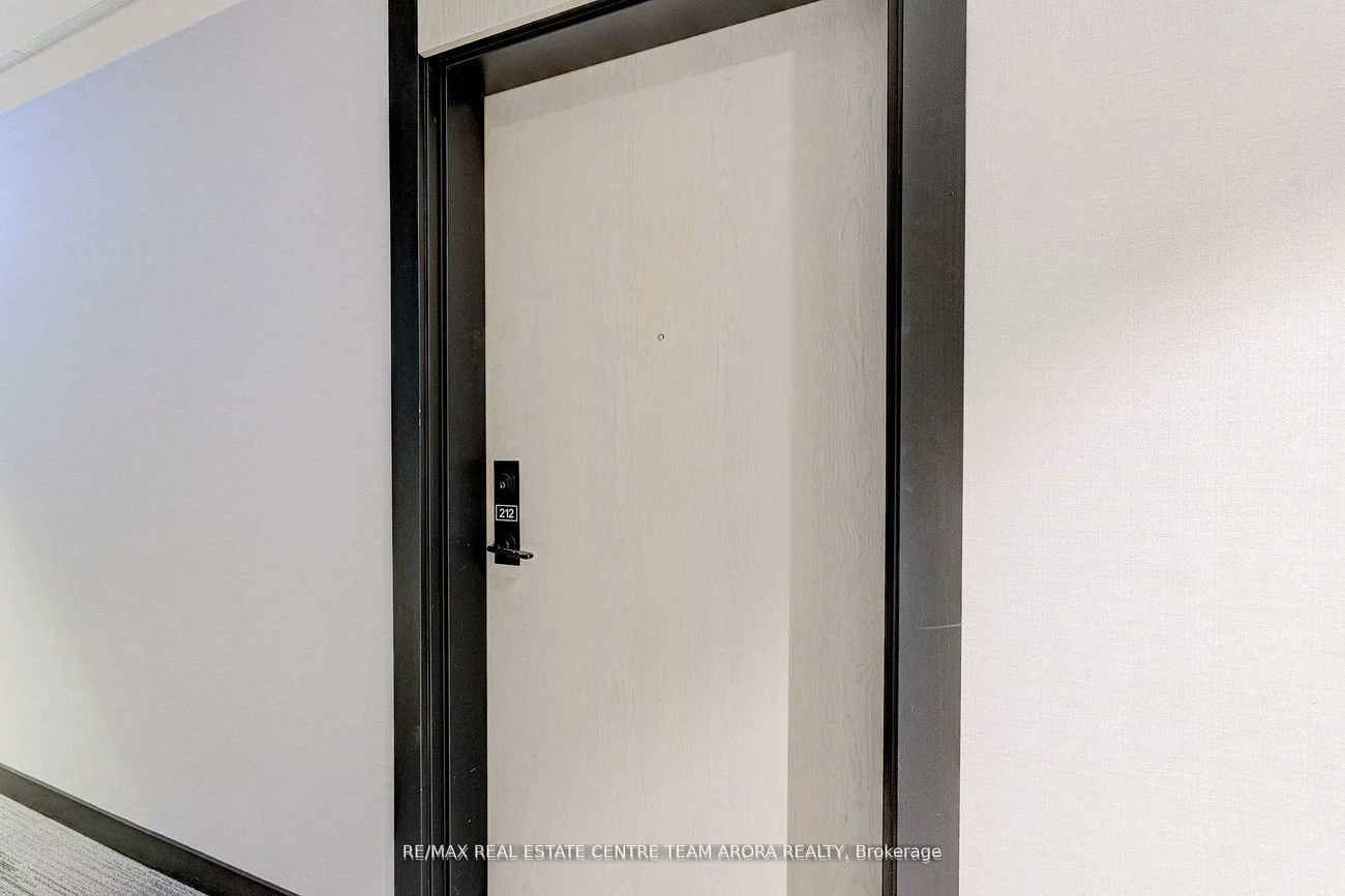 168, Sabina, 1008 - GO Glenorchy, Oakville