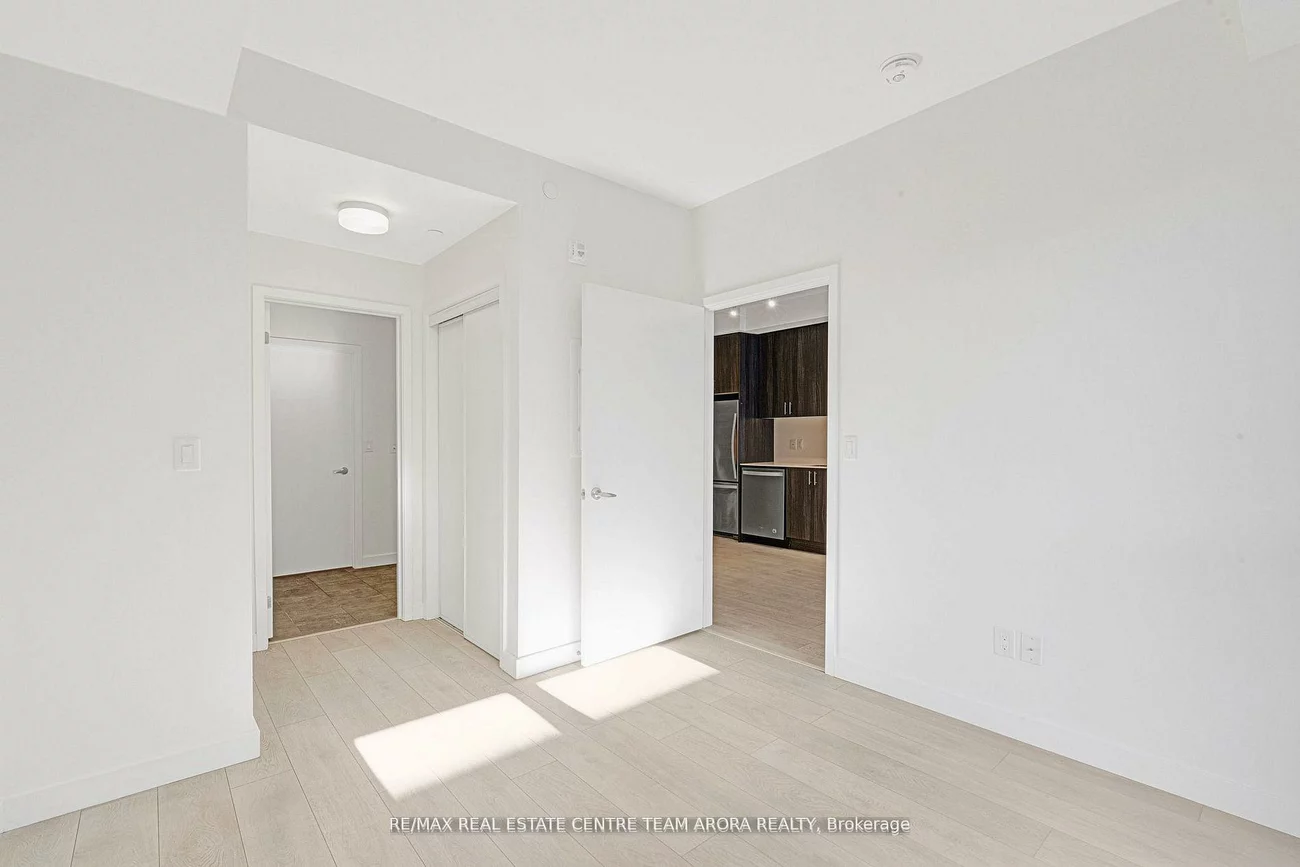 168, Sabina, 1008 - GO Glenorchy, Oakville