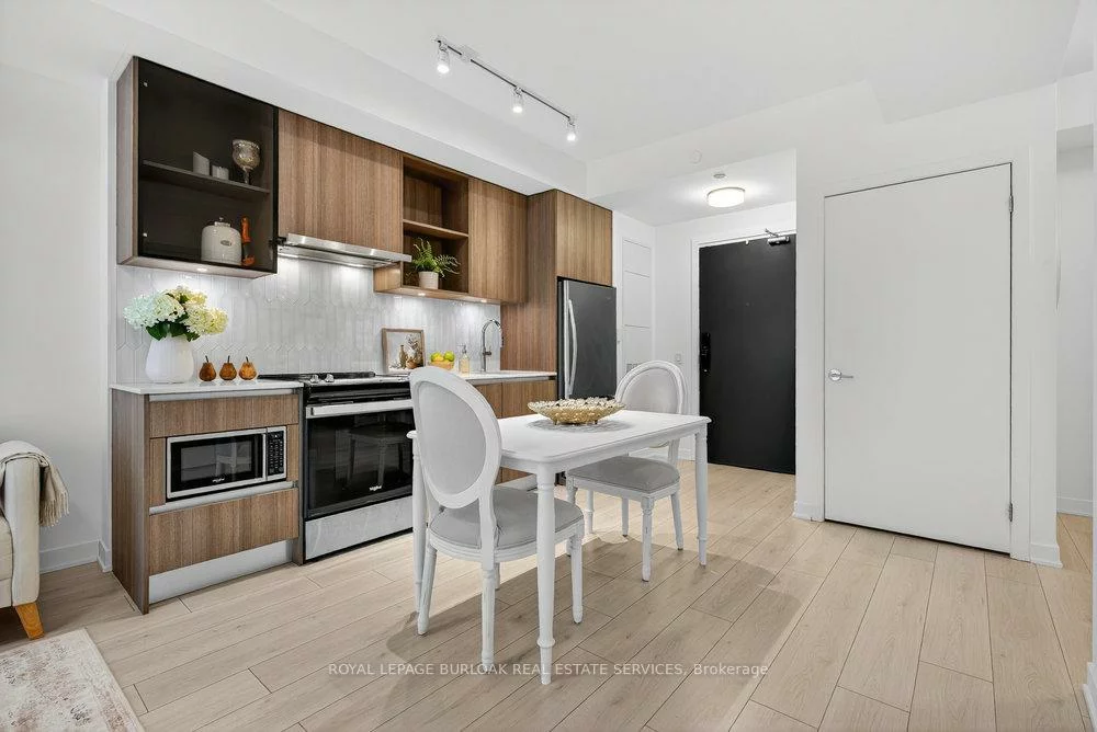 405, Dundas, 1008 - GO Glenorchy, Oakville