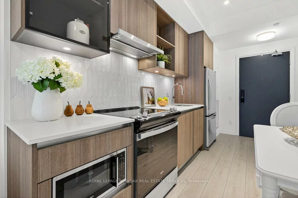 405, Dundas, 1008 - GO Glenorchy, Oakville