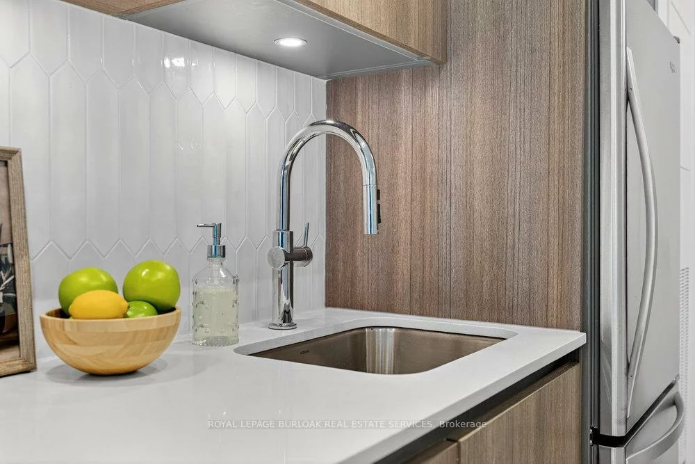 405, Dundas, 1008 - GO Glenorchy, Oakville