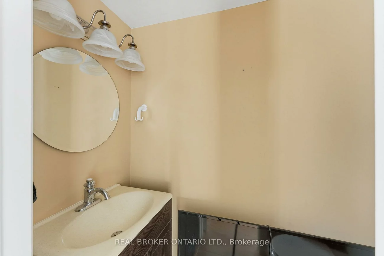 2107, Marine, 1001 - BR Bronte, Oakville