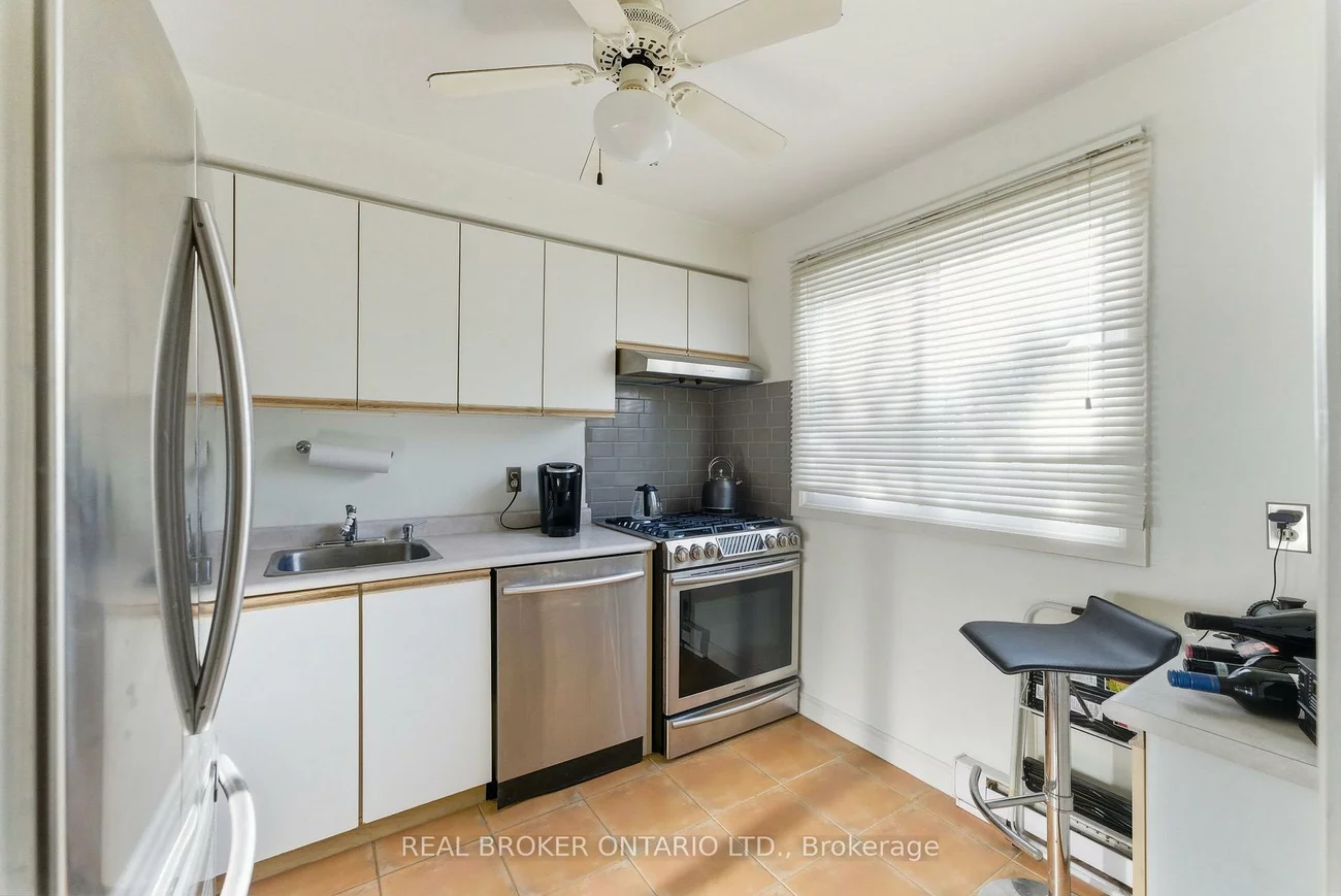 2107, Marine, 1001 - BR Bronte, Oakville