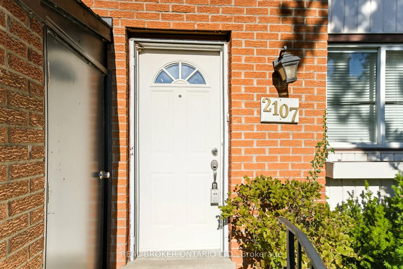 2107, Marine, 1001 - BR Bronte, Oakville