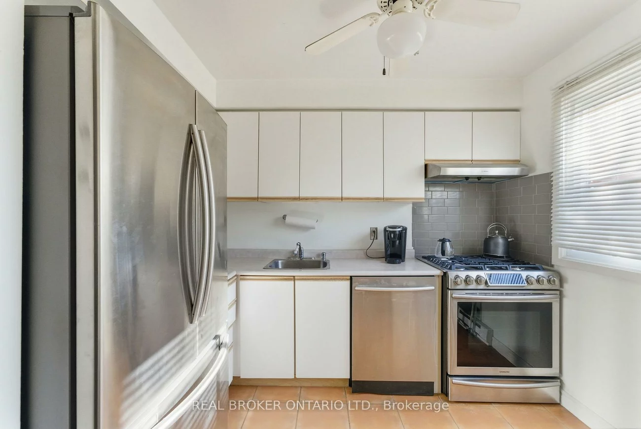 2107, Marine, 1001 - BR Bronte, Oakville