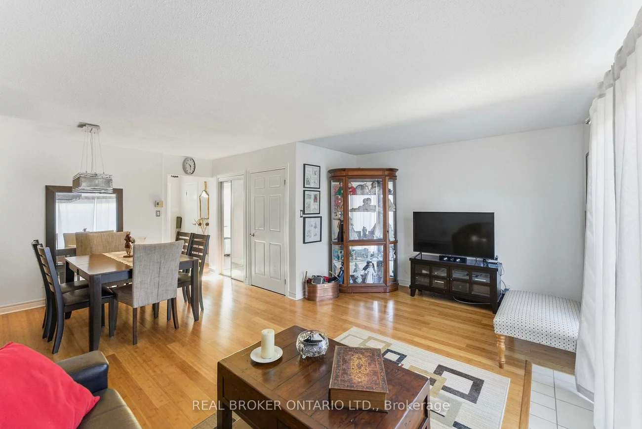 2107, Marine, 1001 - BR Bronte, Oakville