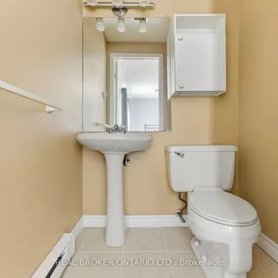 2107, Marine, 1001 - BR Bronte, Oakville