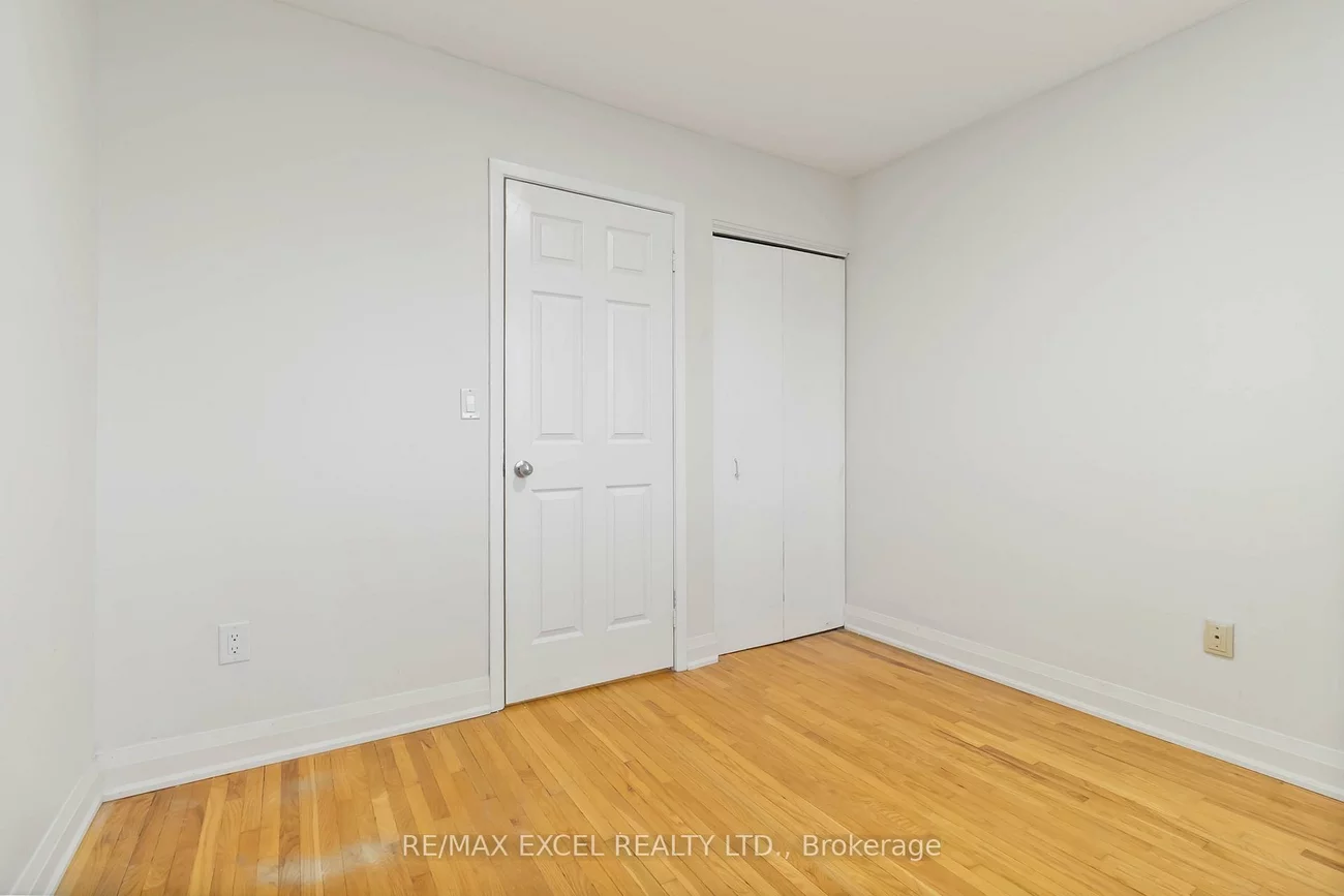 1265, NAPIER, 1003 - CP College Park, Oakville