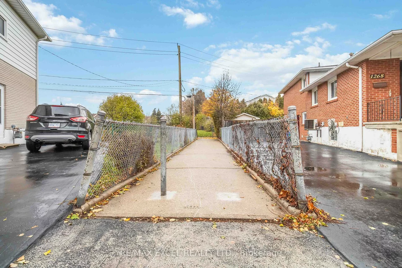 1265, NAPIER, 1003 - CP College Park, Oakville