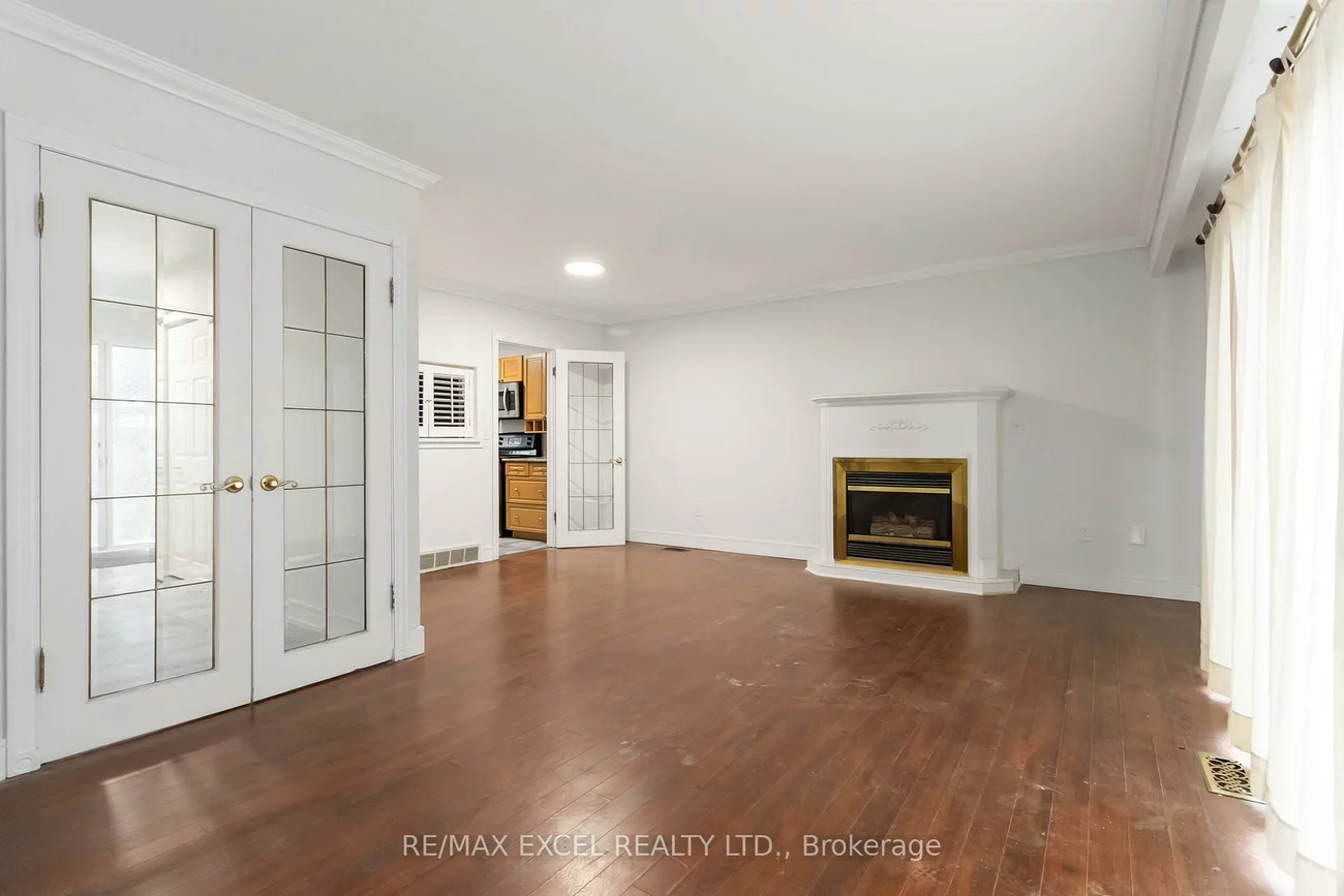 1265, NAPIER, 1003 - CP College Park, Oakville