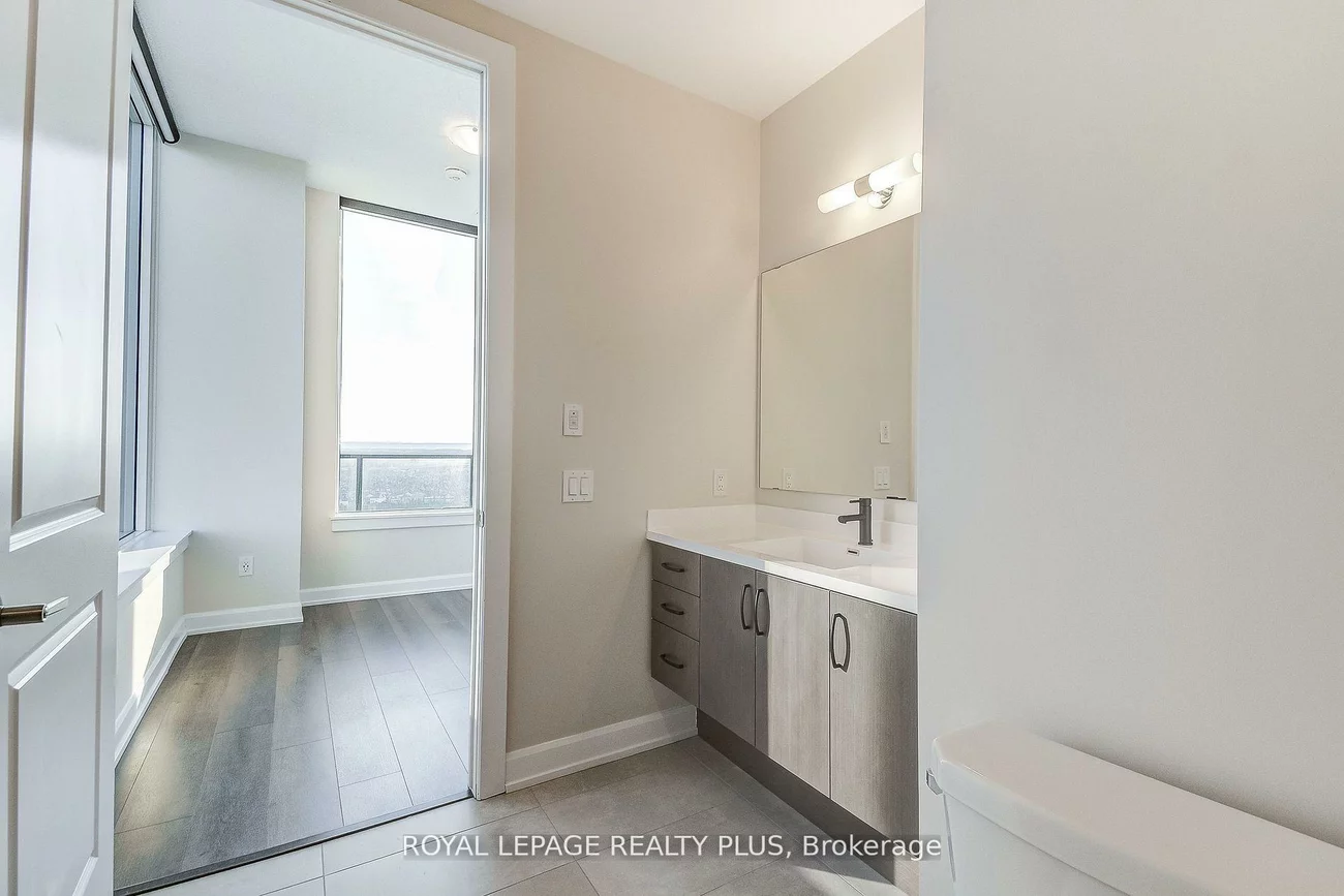 3220, William Coltson, 1010 - JM Joshua Meadows, Oakville