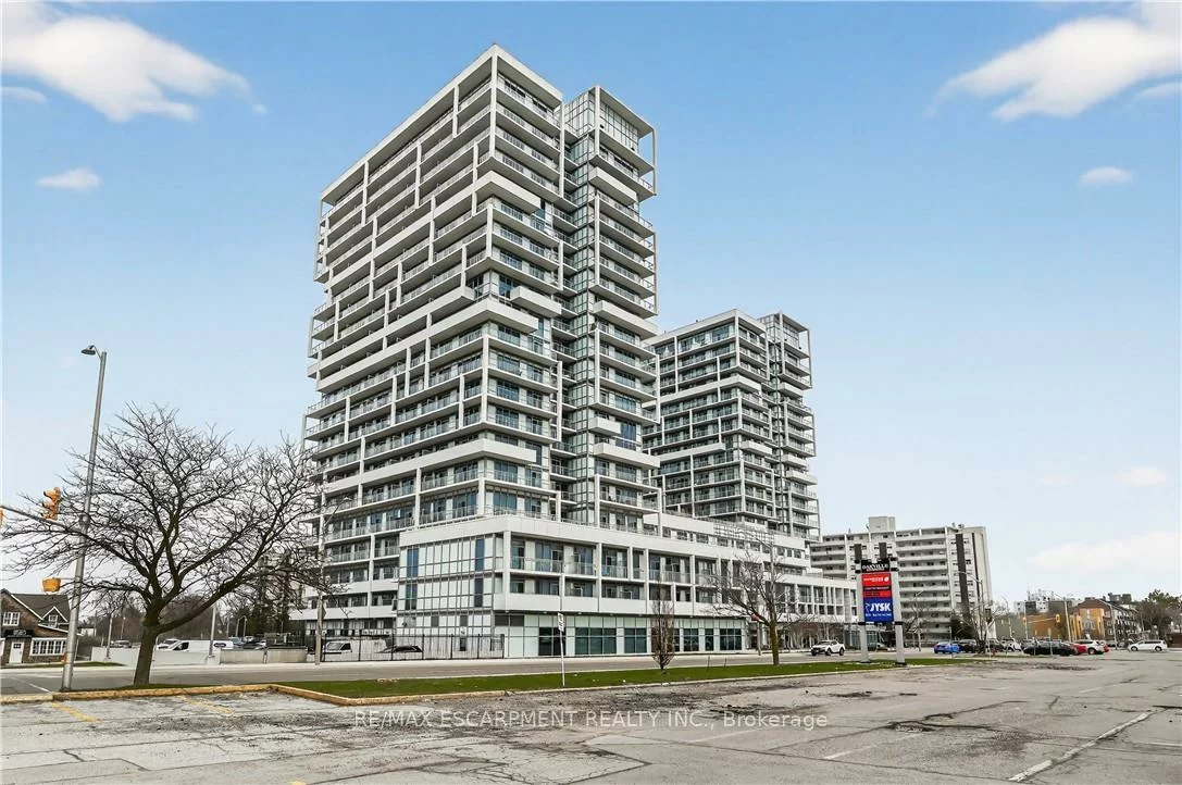 65, Speers, 1002 - CO Central, Oakville