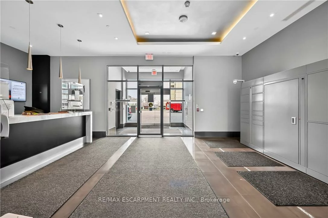 65, Speers, 1002 - CO Central, Oakville