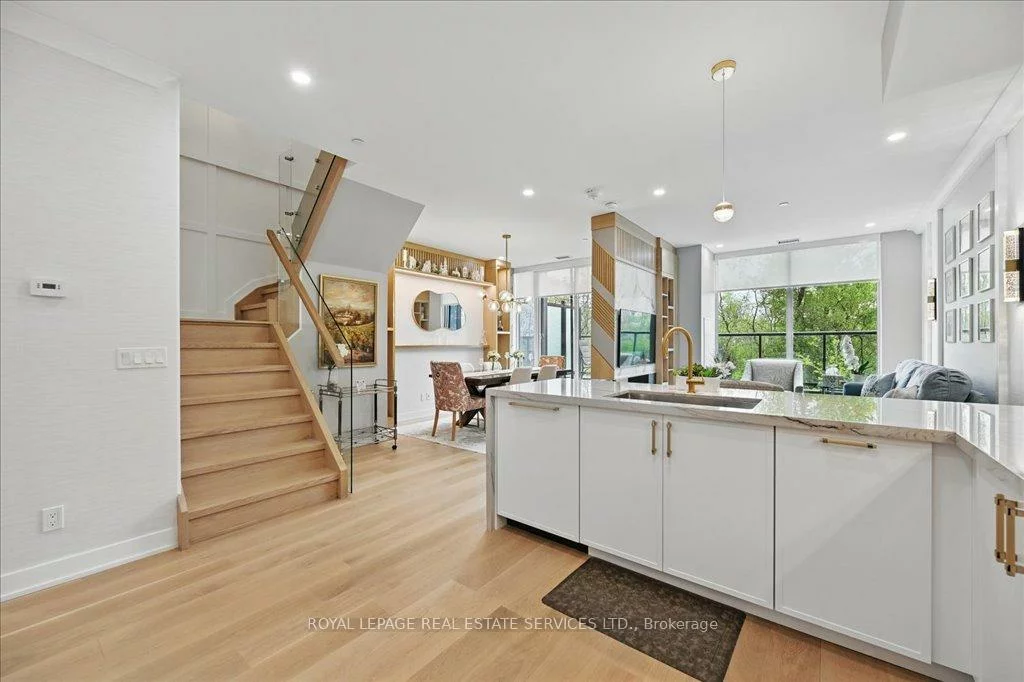 2489, Taunton, 1015 - RO River Oaks, Oakville