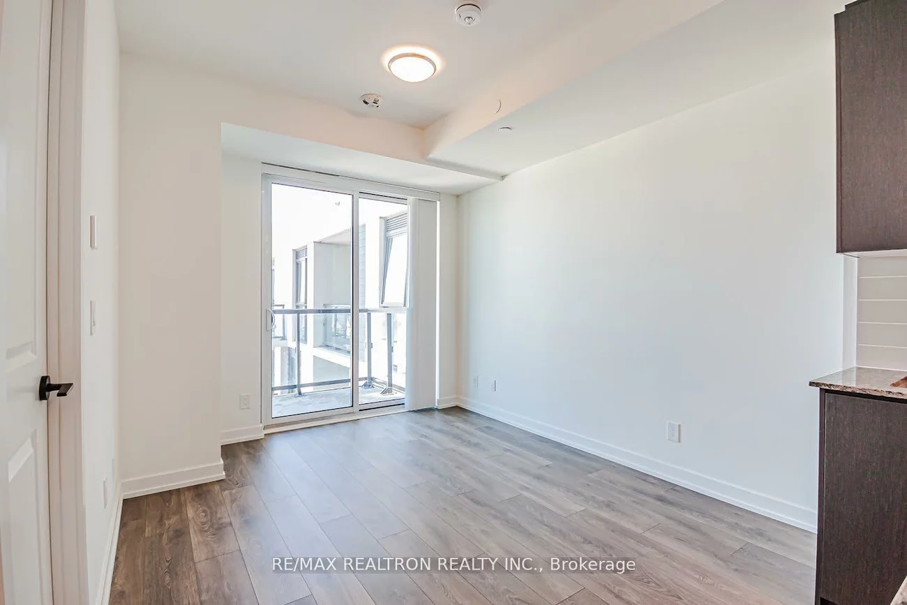 335, Wheat Boom, 1010 - JM Joshua Meadows, Oakville