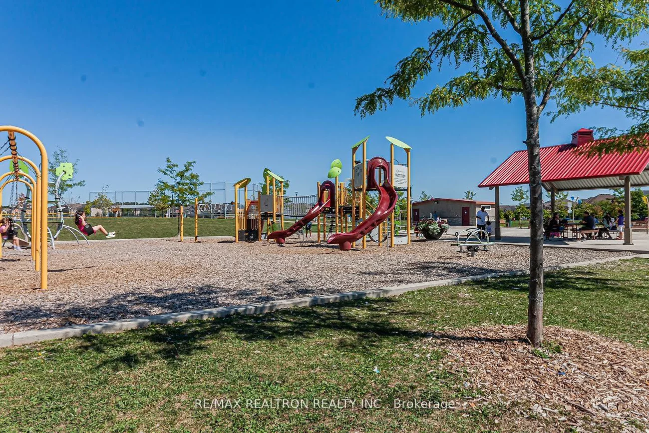 335, Wheat Boom, 1010 - JM Joshua Meadows, Oakville