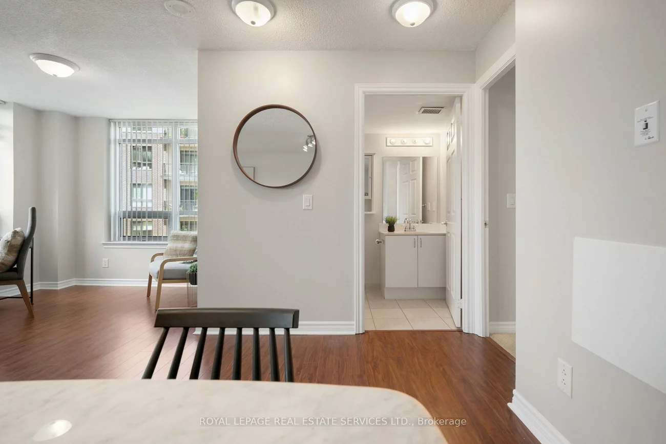 2391, Central Park, 1015 - RO River Oaks, Oakville