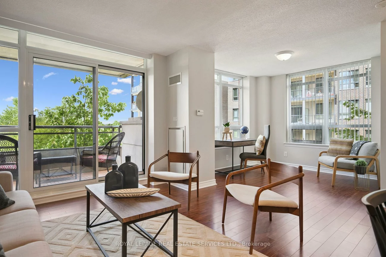 2391, Central Park, 1015 - RO River Oaks, Oakville