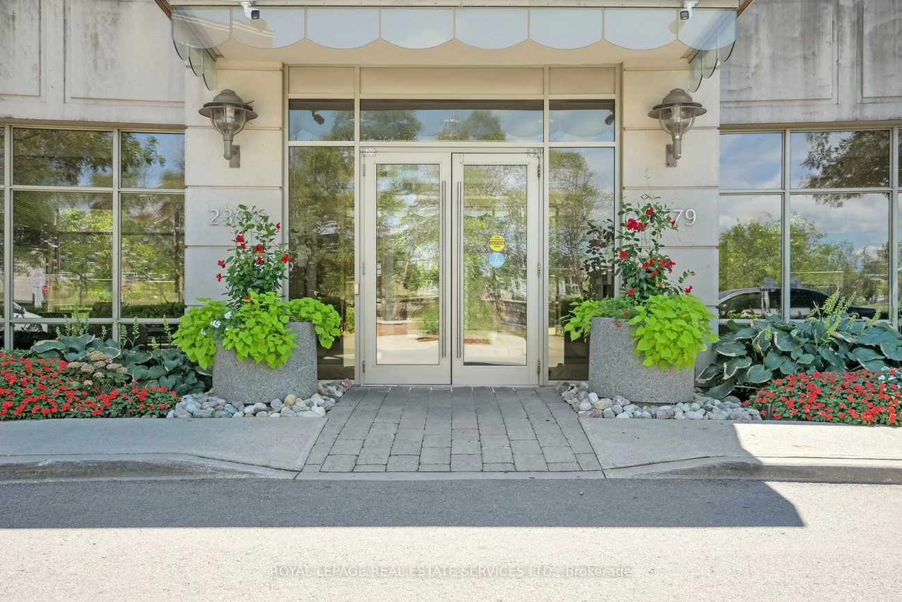 2391, Central Park, 1015 - RO River Oaks, Oakville