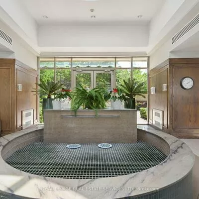 2391, Central Park, 1015 - RO River Oaks, Oakville