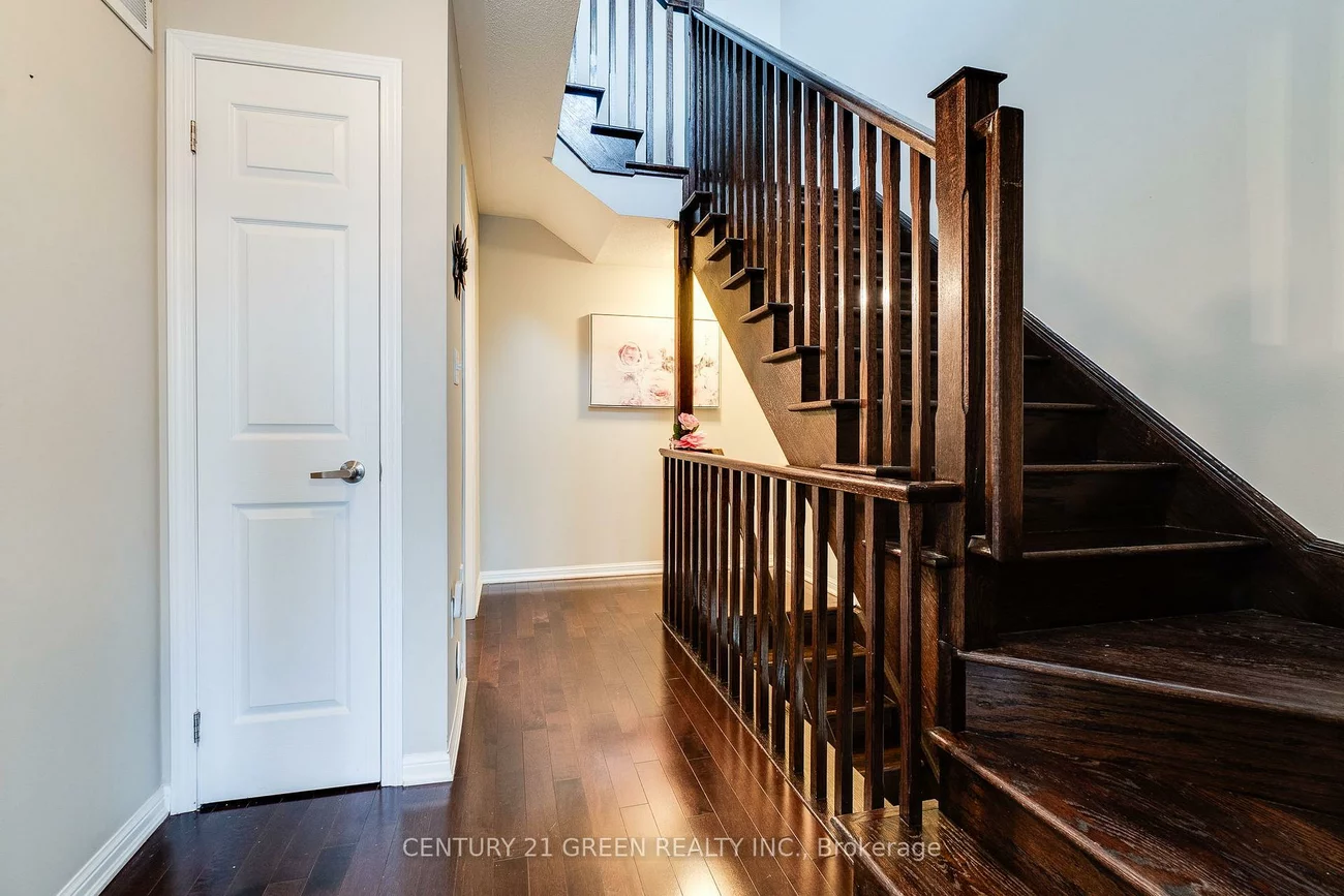 2614, Dashwood, 1022 - WT West Oak Trails, Oakville