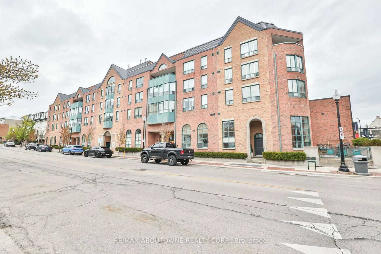 185, Robinson, 1013 - OO Old Oakville, Oakville