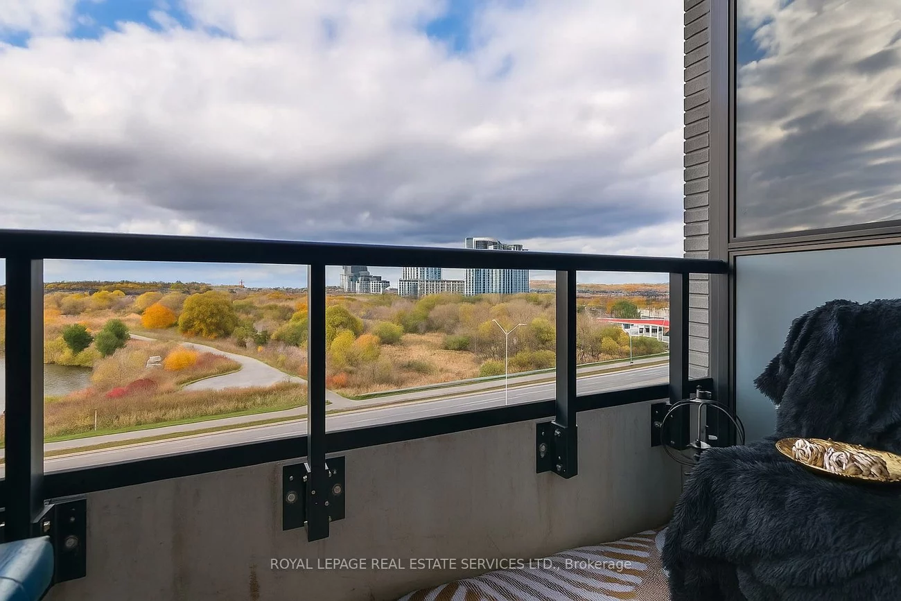 2489, Taunton, 1015 - RO River Oaks, Oakville