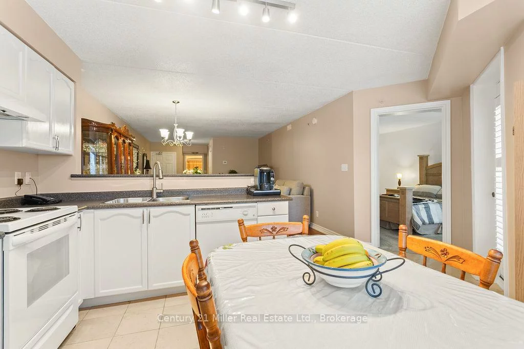 1450, Bishops, 1007 - GA Glen Abbey, Oakville