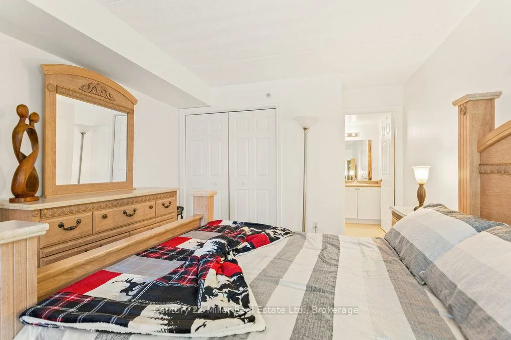 1450, Bishops, 1007 - GA Glen Abbey, Oakville