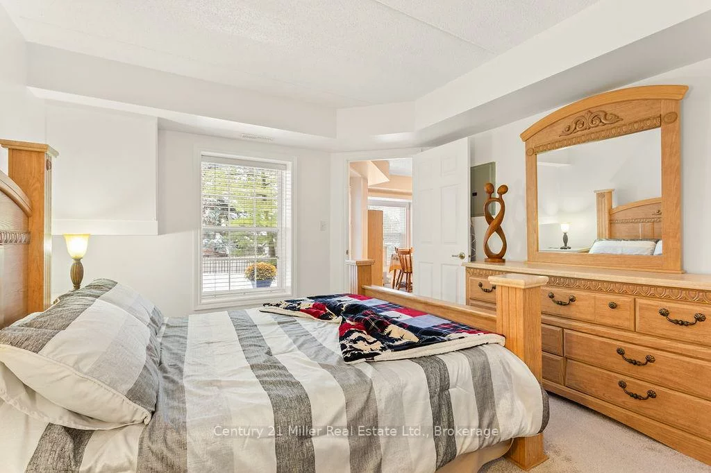 1450, Bishops, 1007 - GA Glen Abbey, Oakville