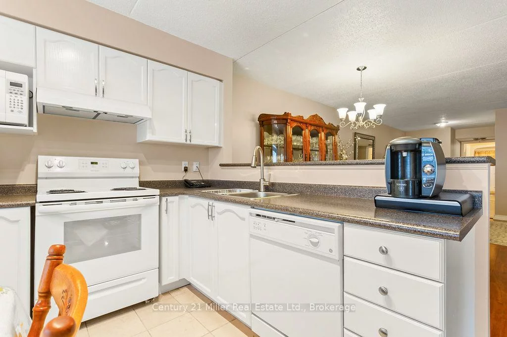 1450, Bishops, 1007 - GA Glen Abbey, Oakville