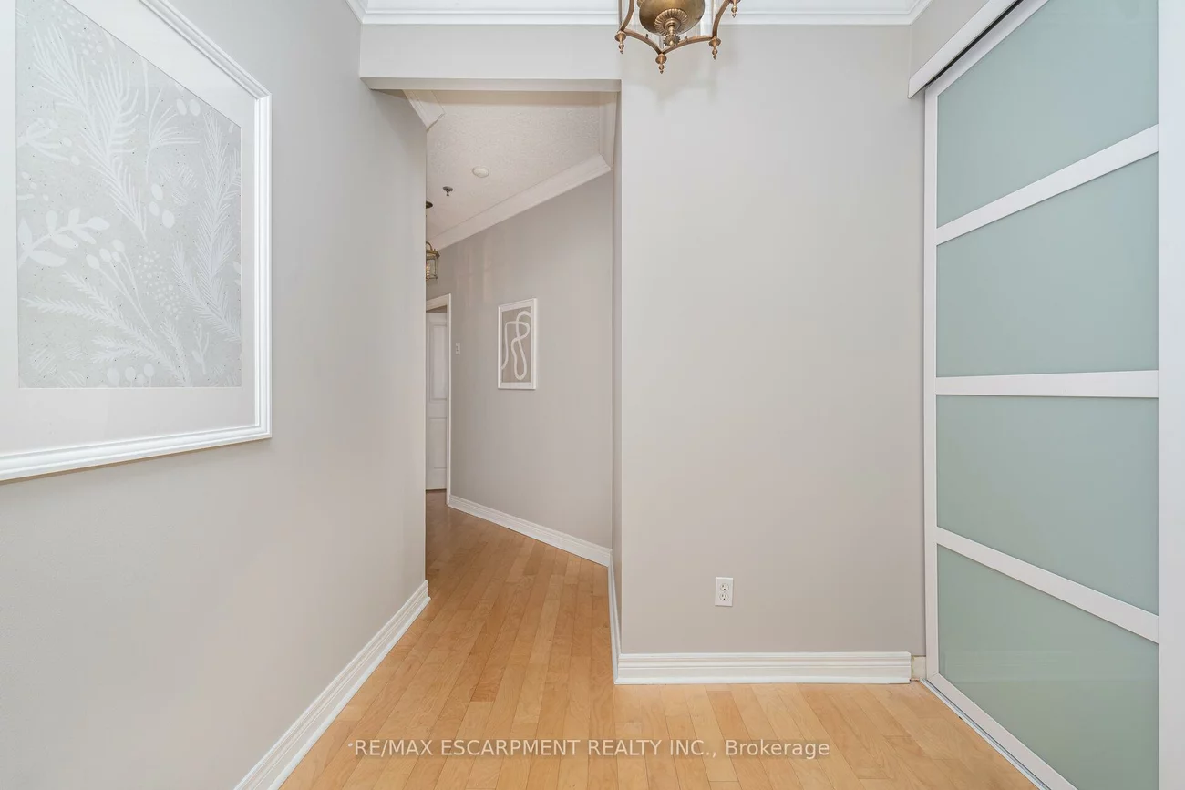 60, Old Mill, 1013 - OO Old Oakville, Oakville