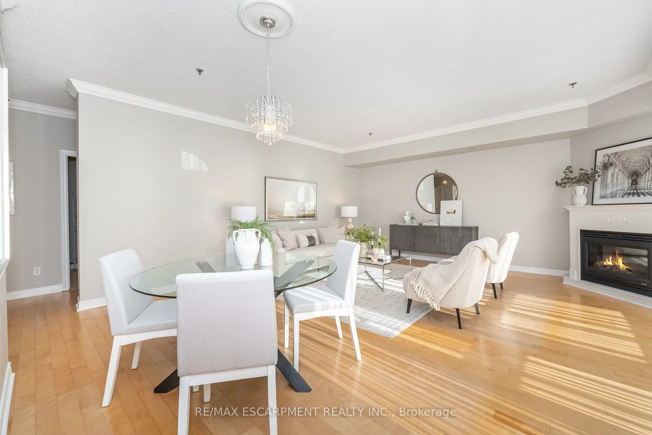 60, Old Mill, 1013 - OO Old Oakville, Oakville