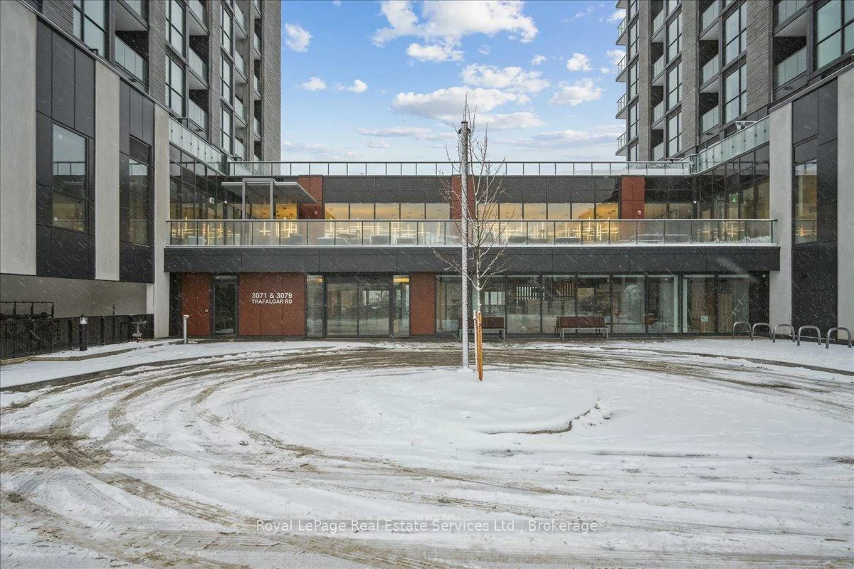 3071, Trafalgar, 1010 - JM Joshua Meadows, Oakville