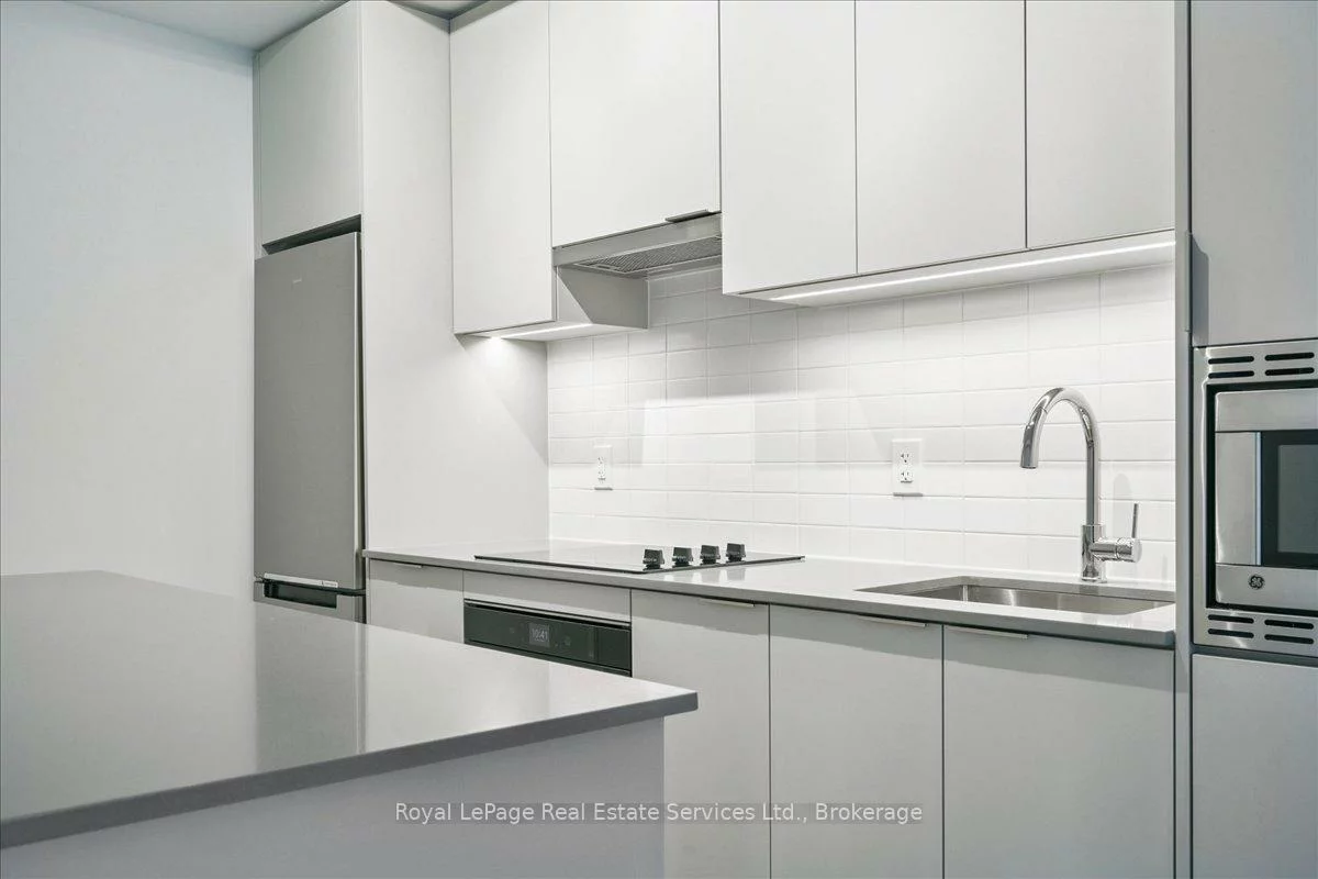 3071, Trafalgar, 1010 - JM Joshua Meadows, Oakville