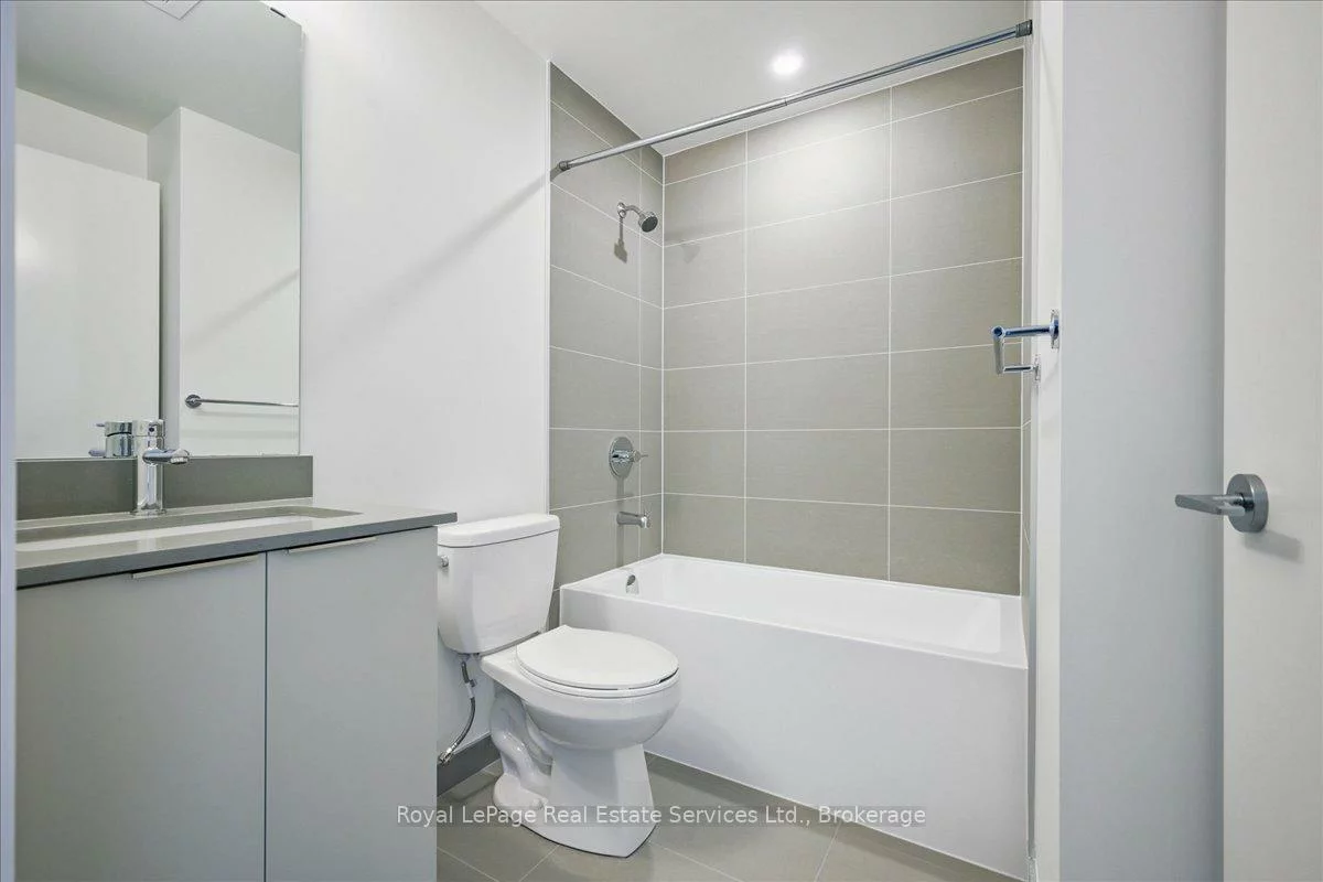 3071, Trafalgar, 1010 - JM Joshua Meadows, Oakville