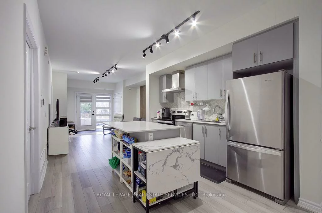 349, Wheat Boom, 1010 - JM Joshua Meadows, Oakville