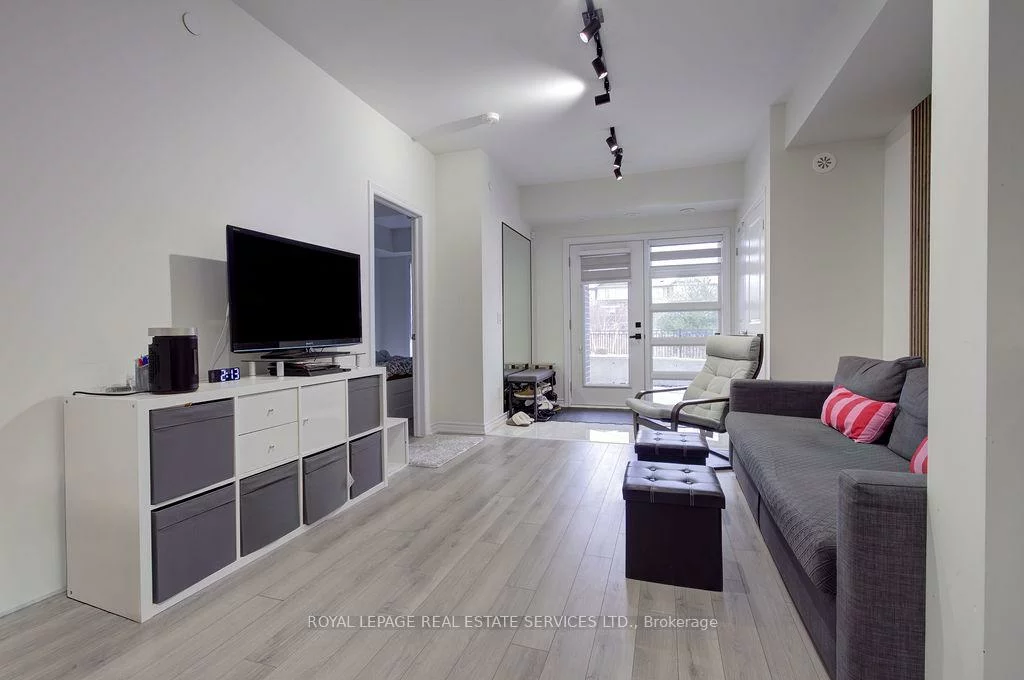 349, Wheat Boom, 1010 - JM Joshua Meadows, Oakville