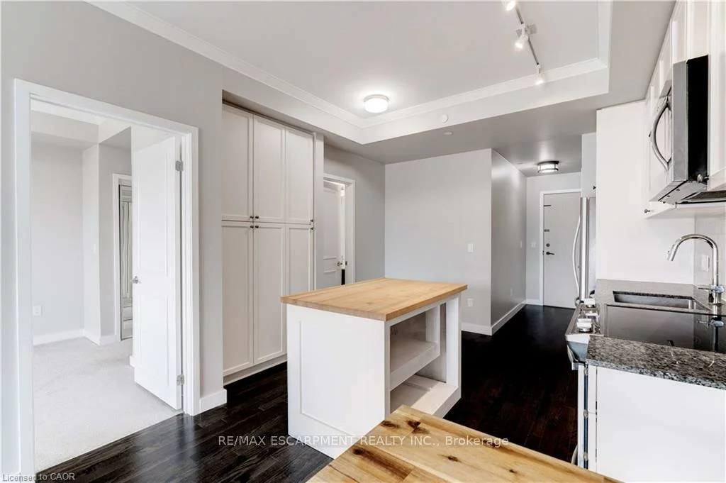 168, Sabina, 1008 - GO Glenorchy, Oakville