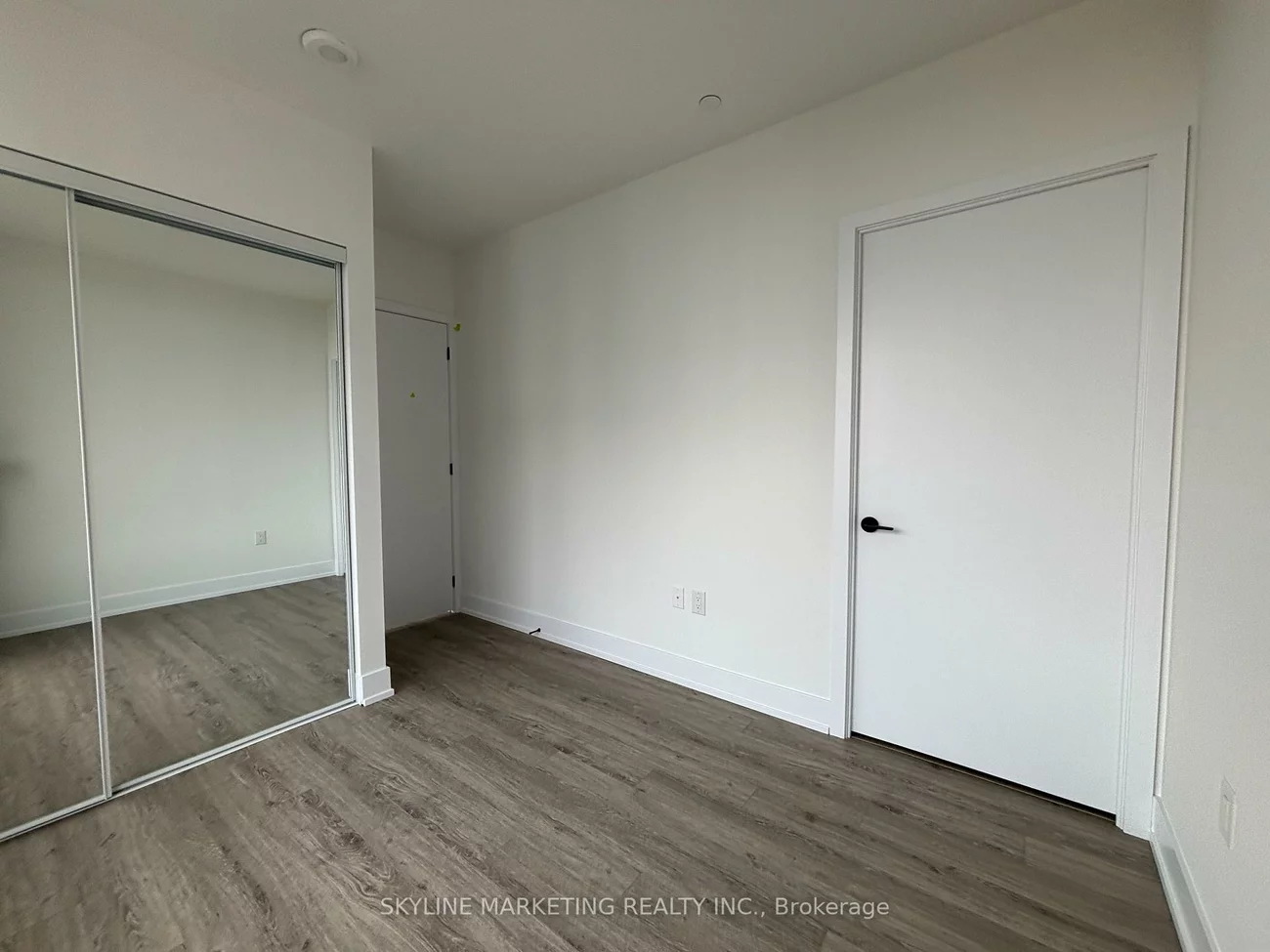 2450, Old Bronte, 1019 - WM Westmount, Oakville