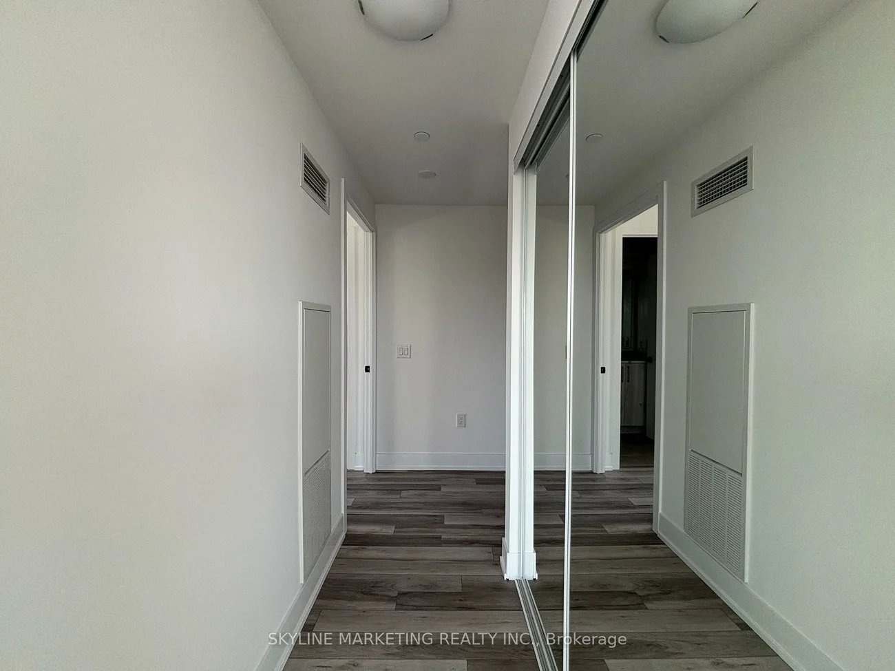 2450, Old Bronte, 1019 - WM Westmount, Oakville