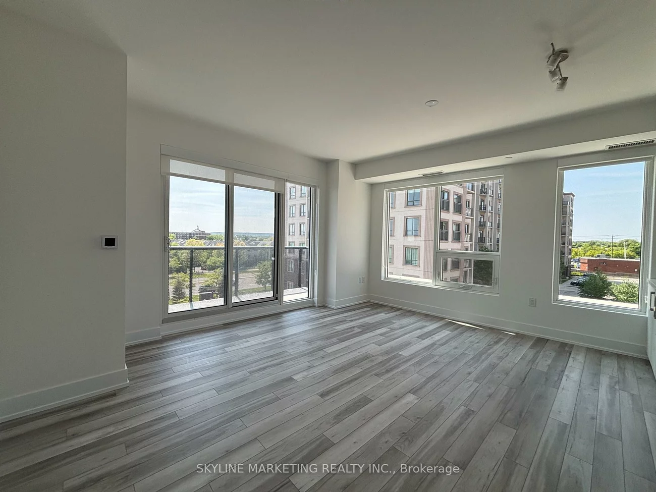 2450, Old Bronte, 1019 - WM Westmount, Oakville