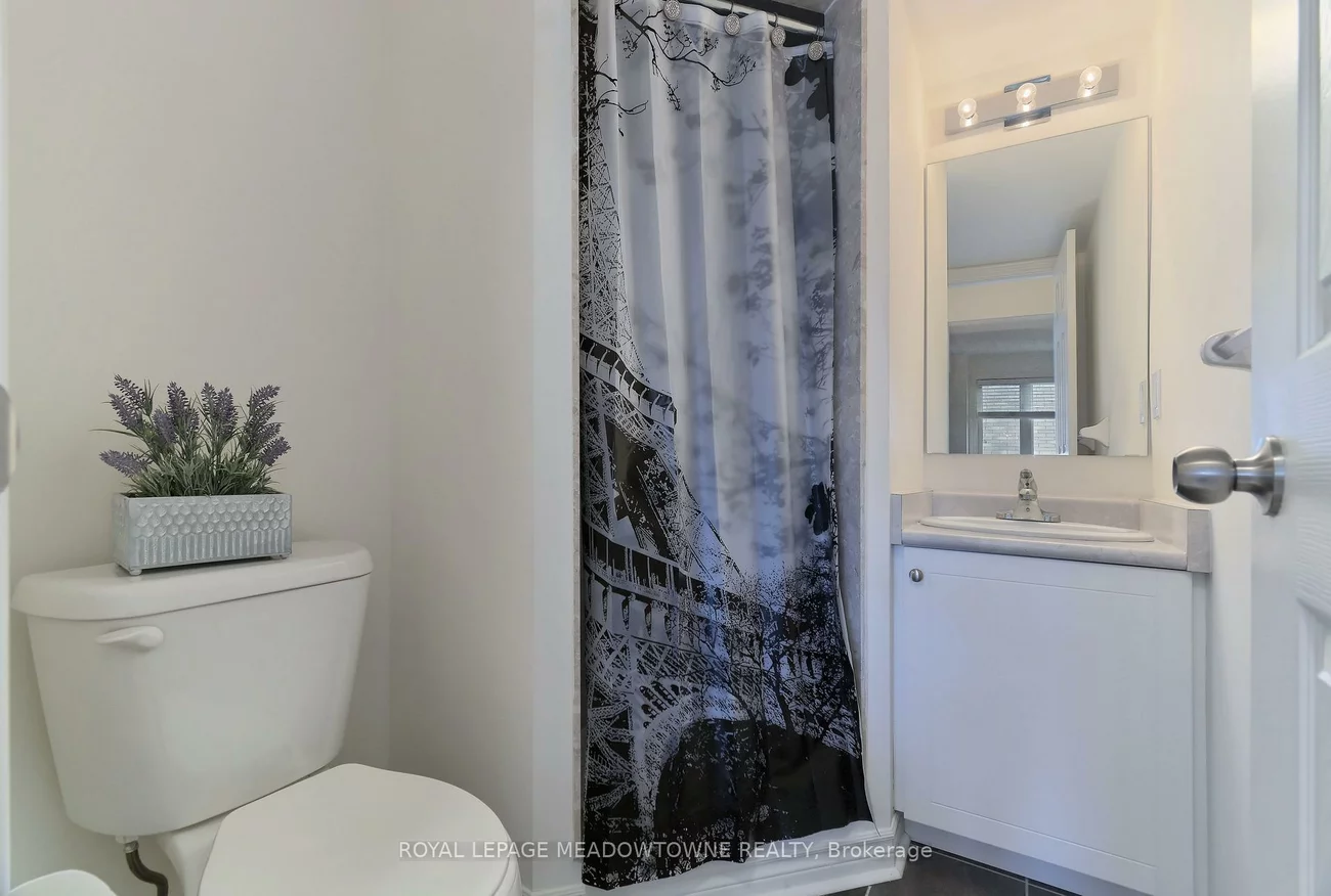 2420, Baronwood, 1019 - WM Westmount, Oakville